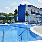 Hotel Summer View Theológos