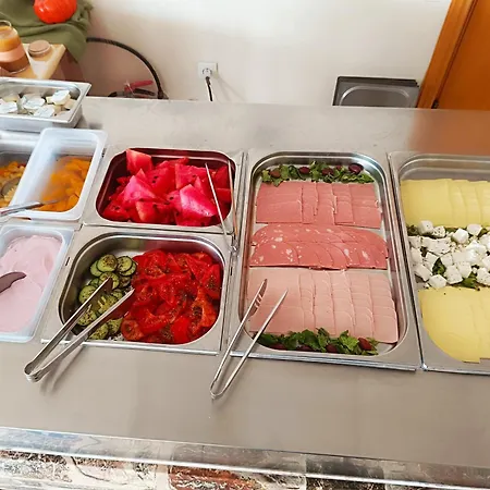 Summer View 2* Theológos