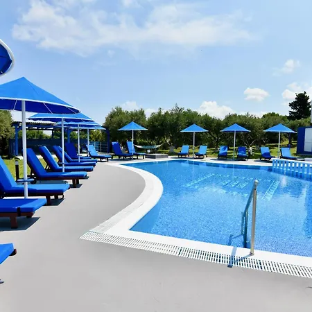 Summer View فندق