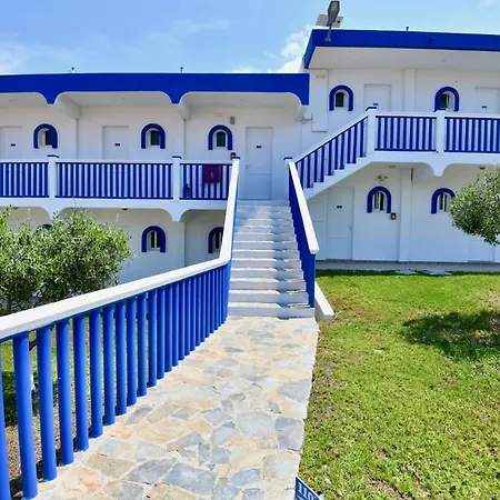 Summer View Θεολόγος