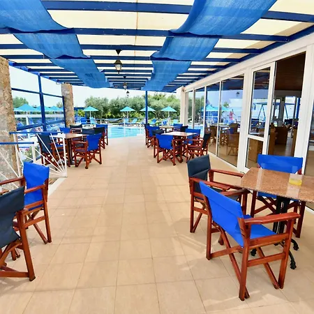 호텔 Summer View 2*