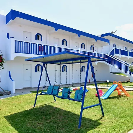 Summer View 2* Theológos