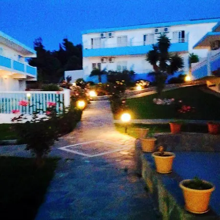 Summer View Hotel