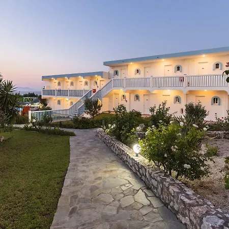 Summer View Hotel