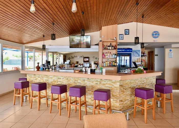 Summer View Theológosz